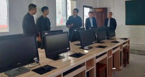 杭州泰潼商貿(mào)攜手富陽(yáng)電子商務(wù)，以電商服務(wù)為橋梁，溫暖捐贈(zèng)陽(yáng)光學(xué)子